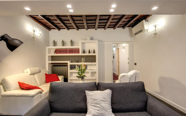 Campo de' Fiori Stylish White