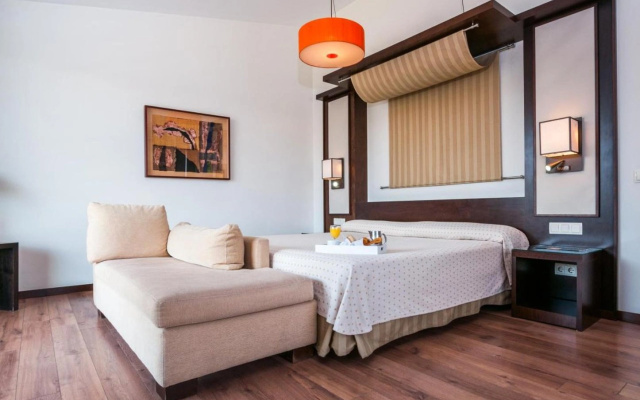 Hotel Isla de la Garena