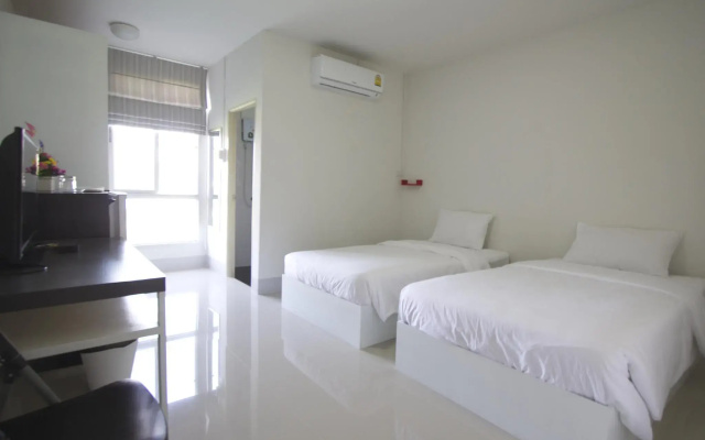 Honghub Sakon Hotel