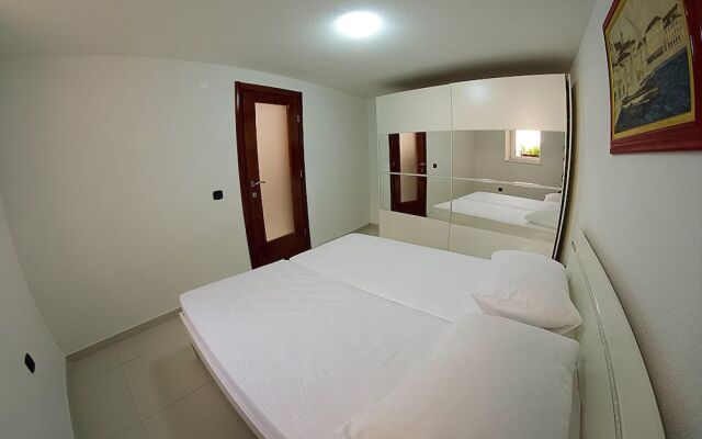 Sibenik Apartments STARS