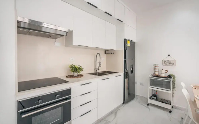 Serene and Modern Apartment w Pool in Cap Cana