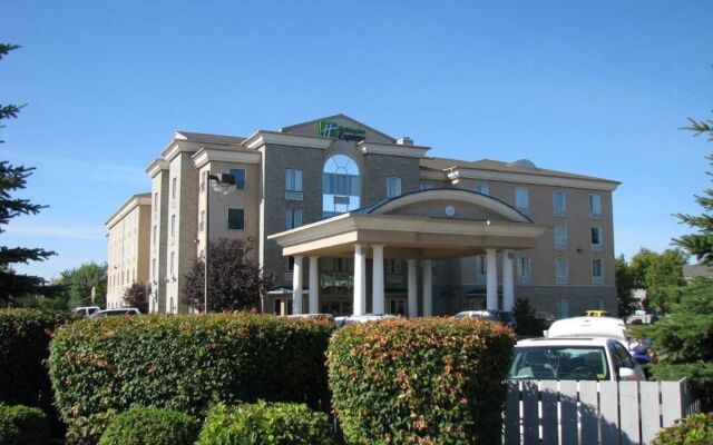 Holiday Inn Express & Suites Saskatoon by IHG