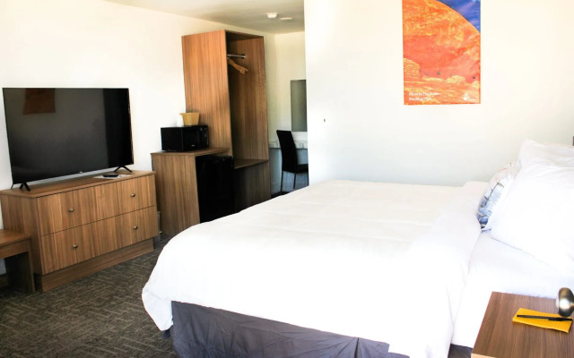 Blue Sage Inn & Suites