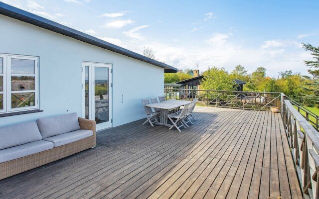 Scenic Holiday Home in Hovedstaden near Sea