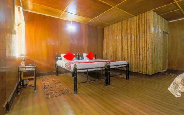 Cafe Umbir & Stay In by OYO Rooms