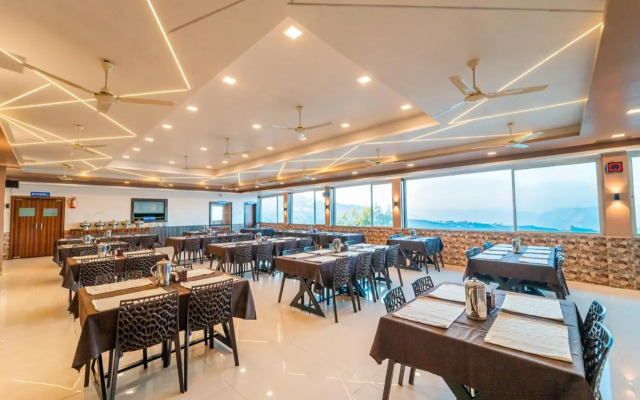 Treebo Kaizen, 3 Kms From Paragliding