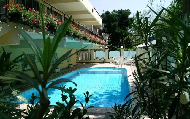 Hotel Artide