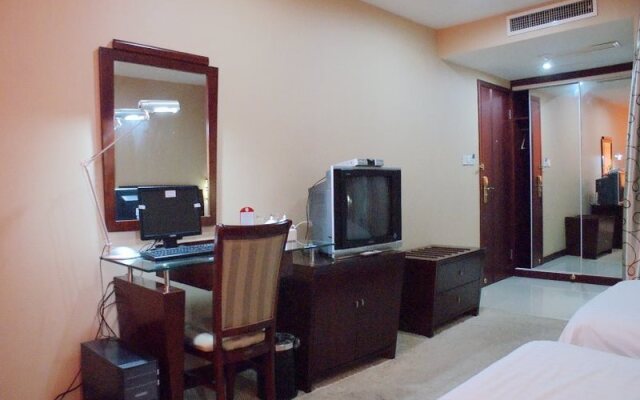 Suzhou East Lake City Business