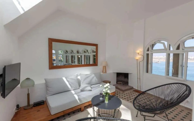 LAU04 - Luxury Flat-110 m2