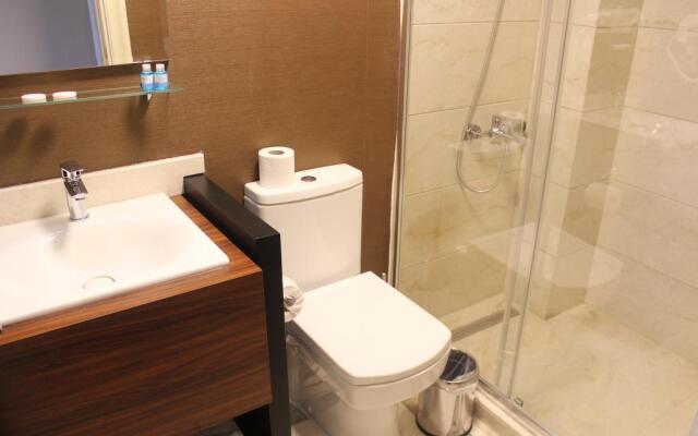 Armida City Hotel