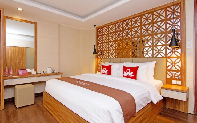 Seminyak Lagoon All Suites Hotel