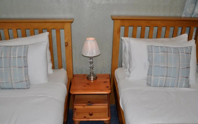 West Loch Hotel
