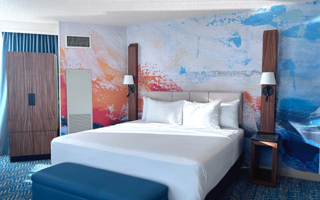 Fort Pontchartrain Detroit, a Wyndham Hotel