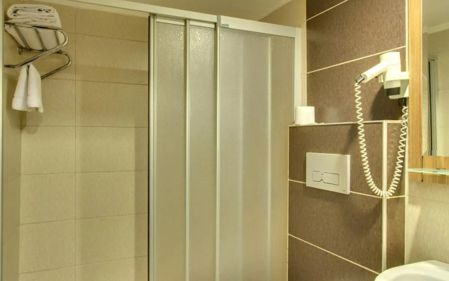 Hotel Antroyal