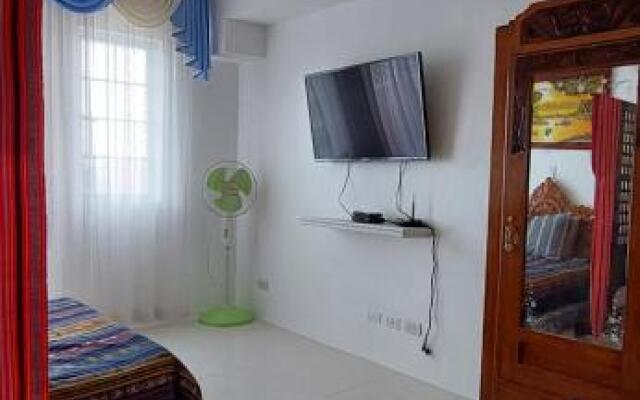 6th Balcony