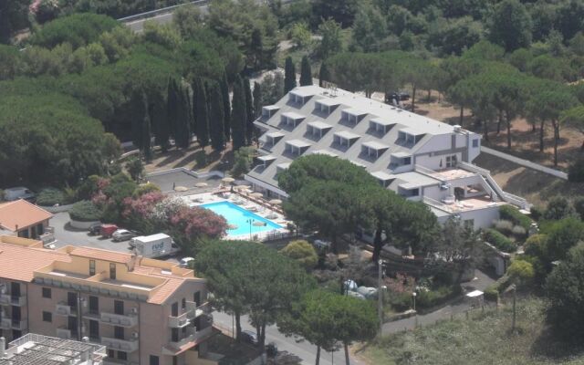 PFA Hotel La Darsena