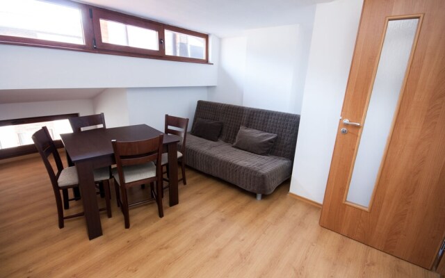 Ruby Tower Apartments