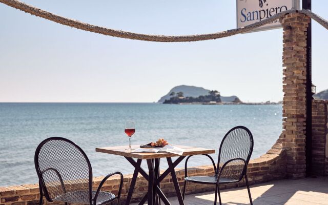 Shellona Zakynthos