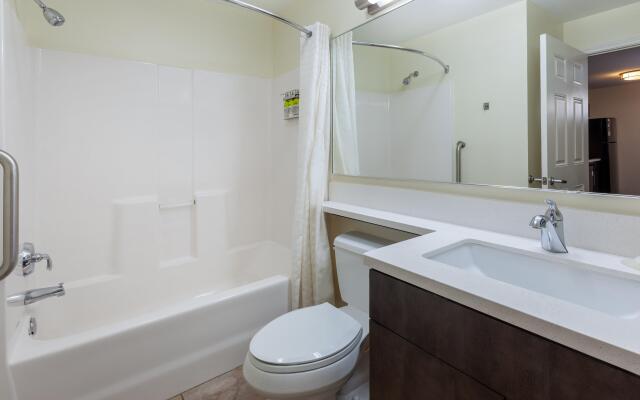 Candlewood Suites Kalamazoo Se by IHG