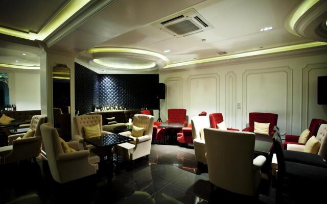 Dheva Mantra Resort