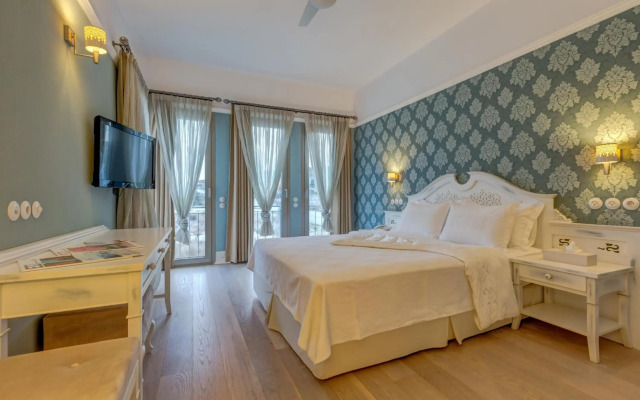 Antmare Hotel