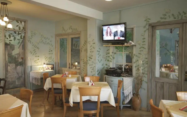 Ria Rooms