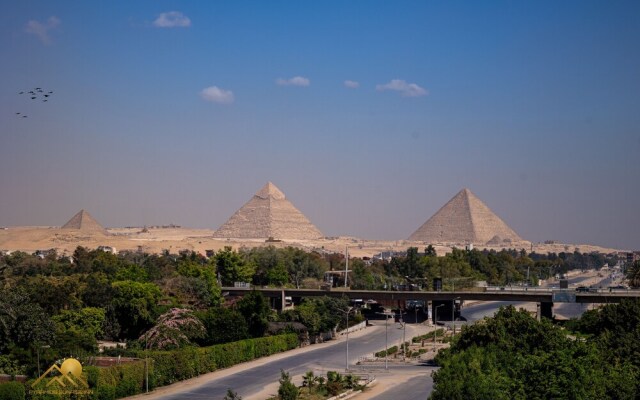 Pyramids Sunrise Inn