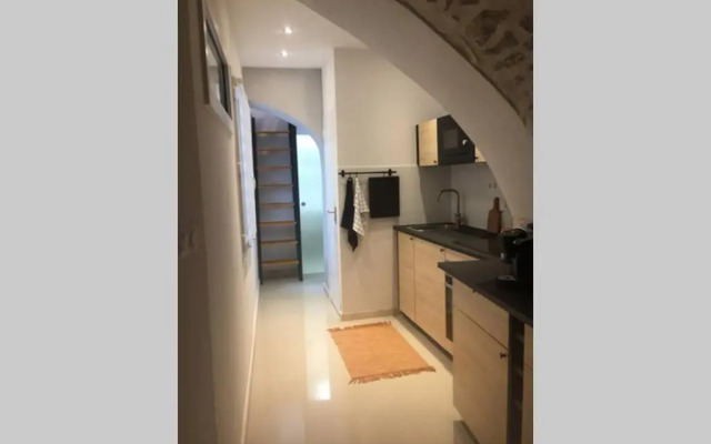 Studio Tout Équipé