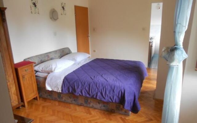 Guesthouse Kuća na šterne