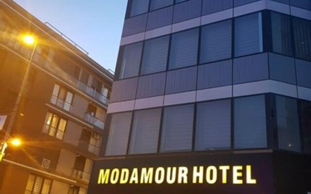 Modamour Hotel