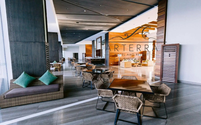 Arterra Hotel and Resort