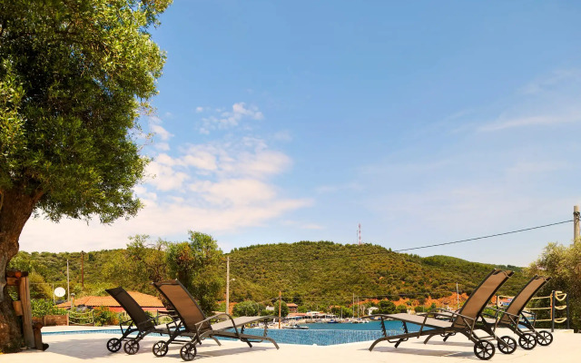 Chronos Hotel