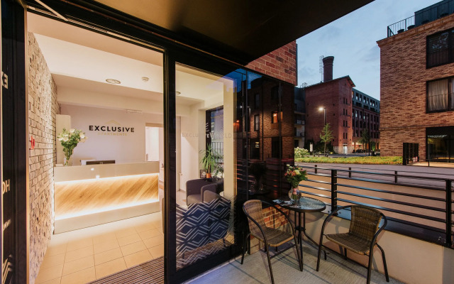 EXCLUSIVE Aparthotel KRK Lubicz C4 with Garden