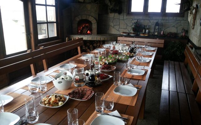 Family Hotel Zvezda