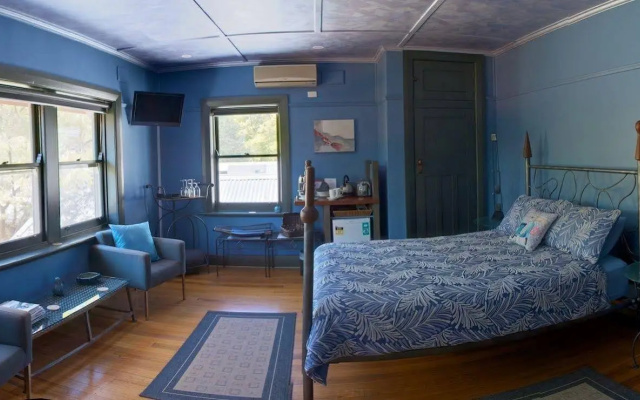 Oakdene Vineyards Guesthouse
