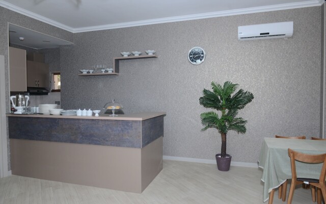 Global Hotel