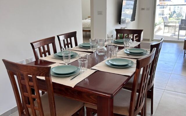 Sea Breeze Netanya Retreat by Sea N Rent