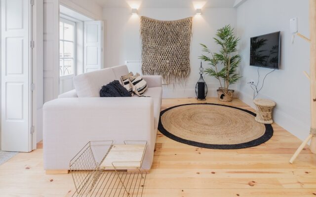 Boutique Rentals Flores Exclusive Charm