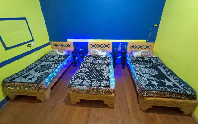 Castle Hotel - Hostel