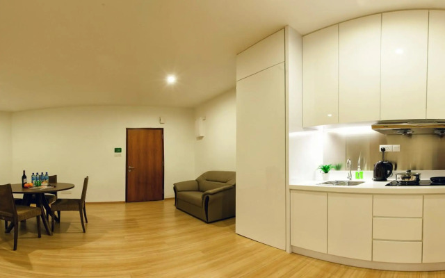 Luxfort 118 Service Suites