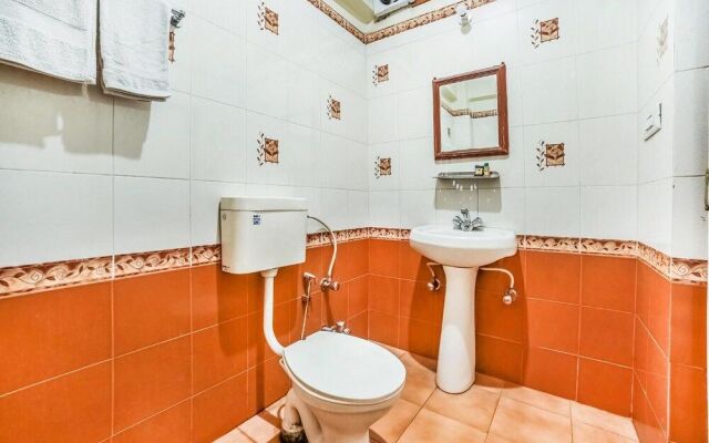 OYO 14067 Hotel Suryamani