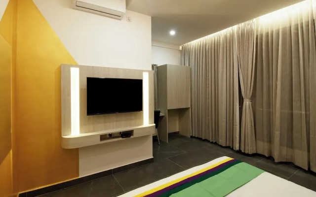Itsy Hotels Silver Keys