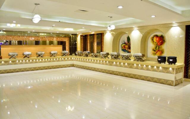 SK Crown Park Naraina