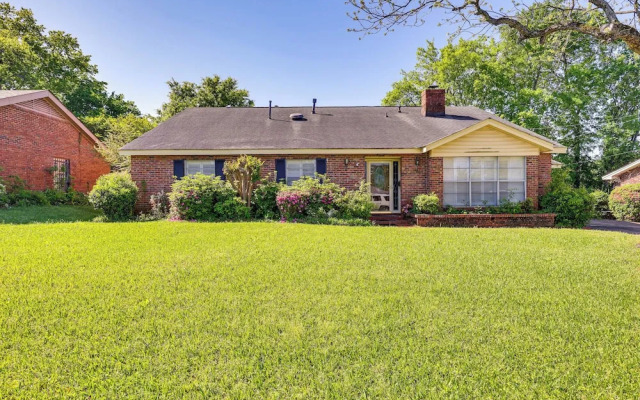 Spacious Downtown Montgomery Home w/ Yard, Patio!