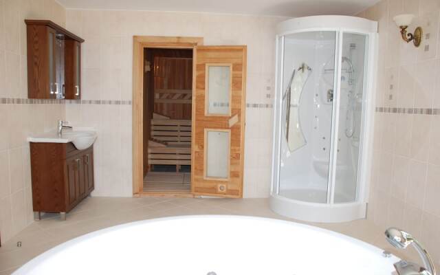 Villa Sahin 2 Triplex