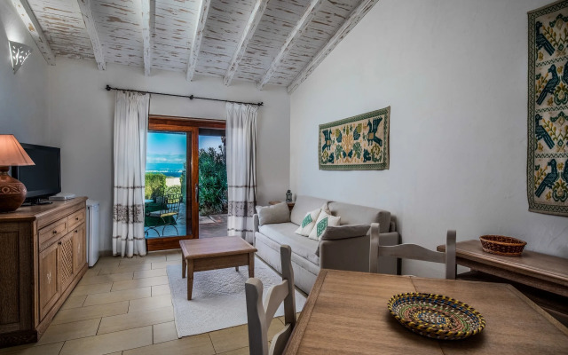 Punta Falcone Resort