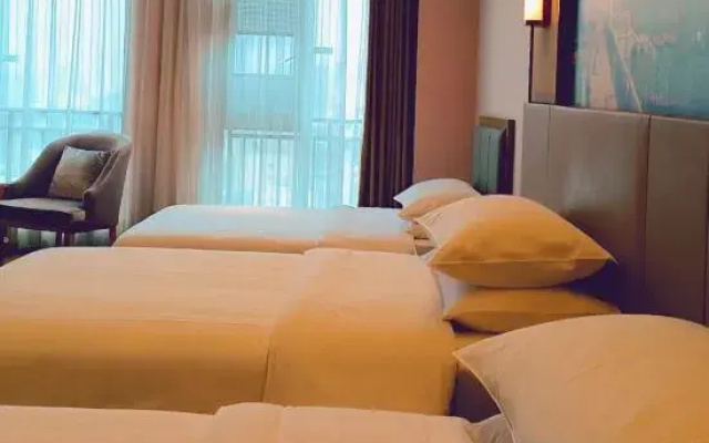 Baiyunbao International Hotel