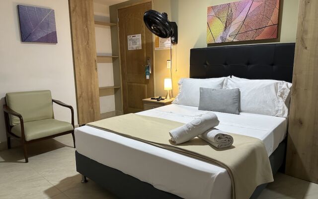 Laureles Guest House - LGH Hotel