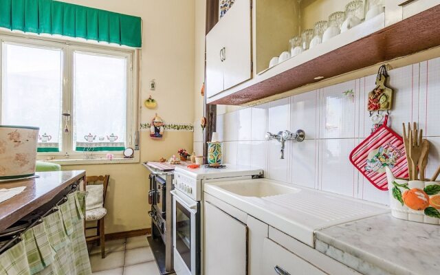 Traditional Holiday Home in Ragalna With Balcony