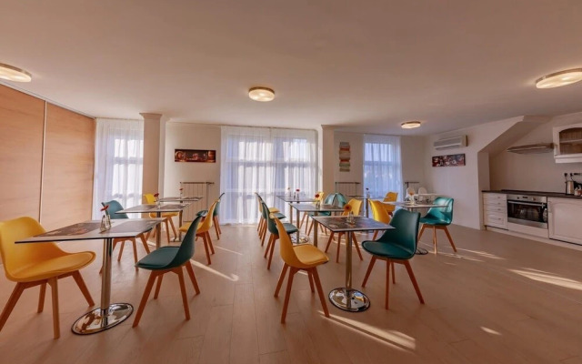 Christina Residence